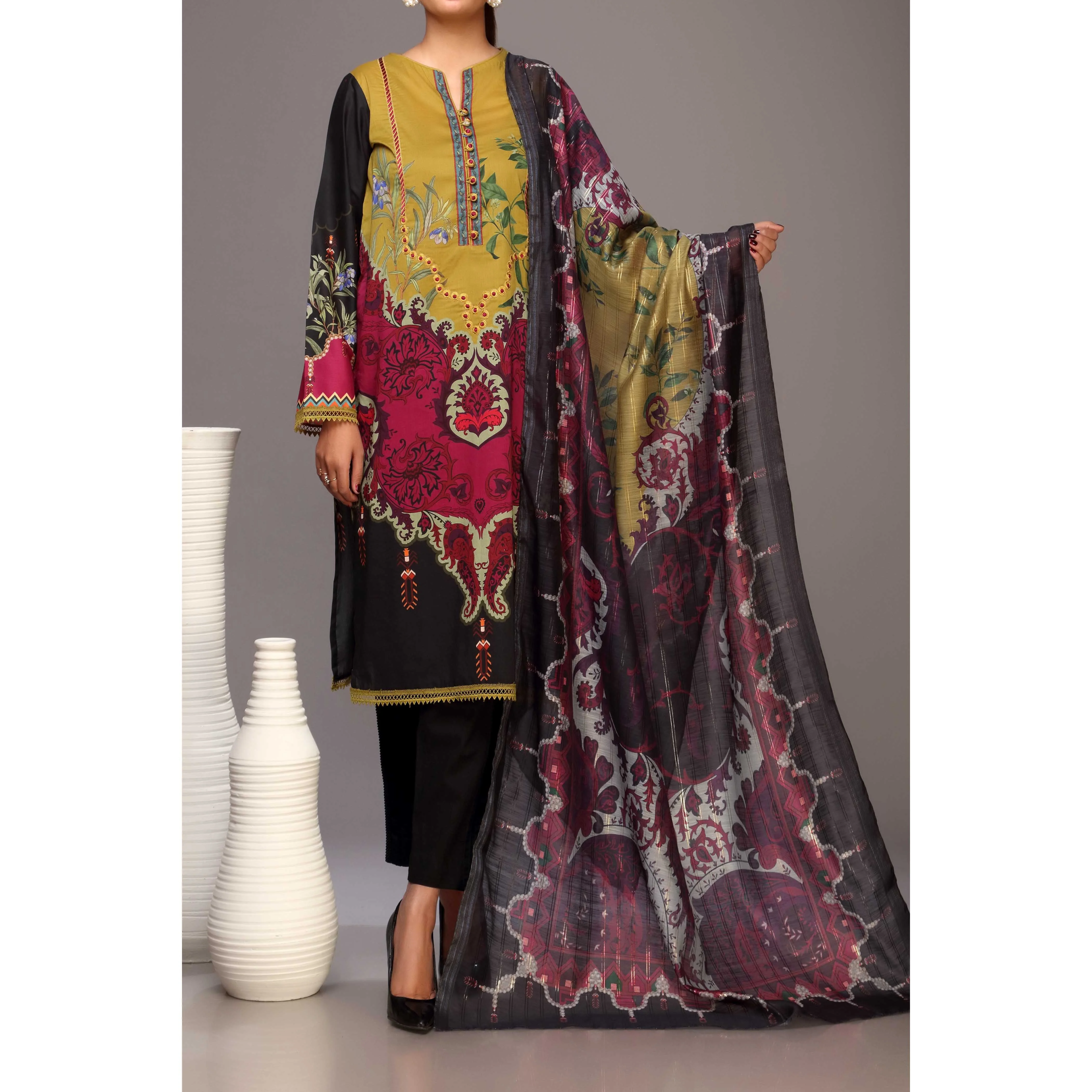 3PC- Digital Printed Lawn Embroidered Suit PS2207