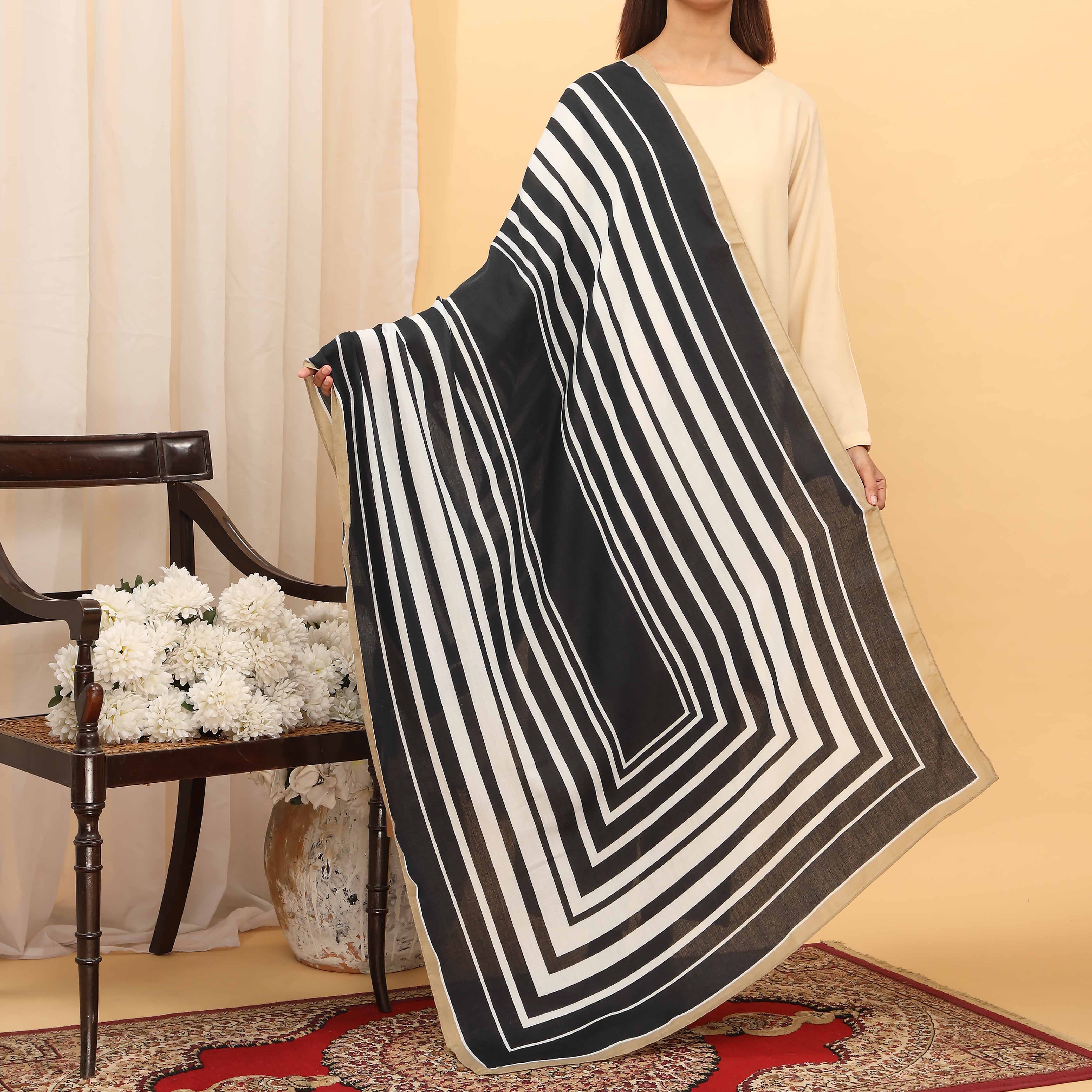 Black Summer Stole  PD5075
