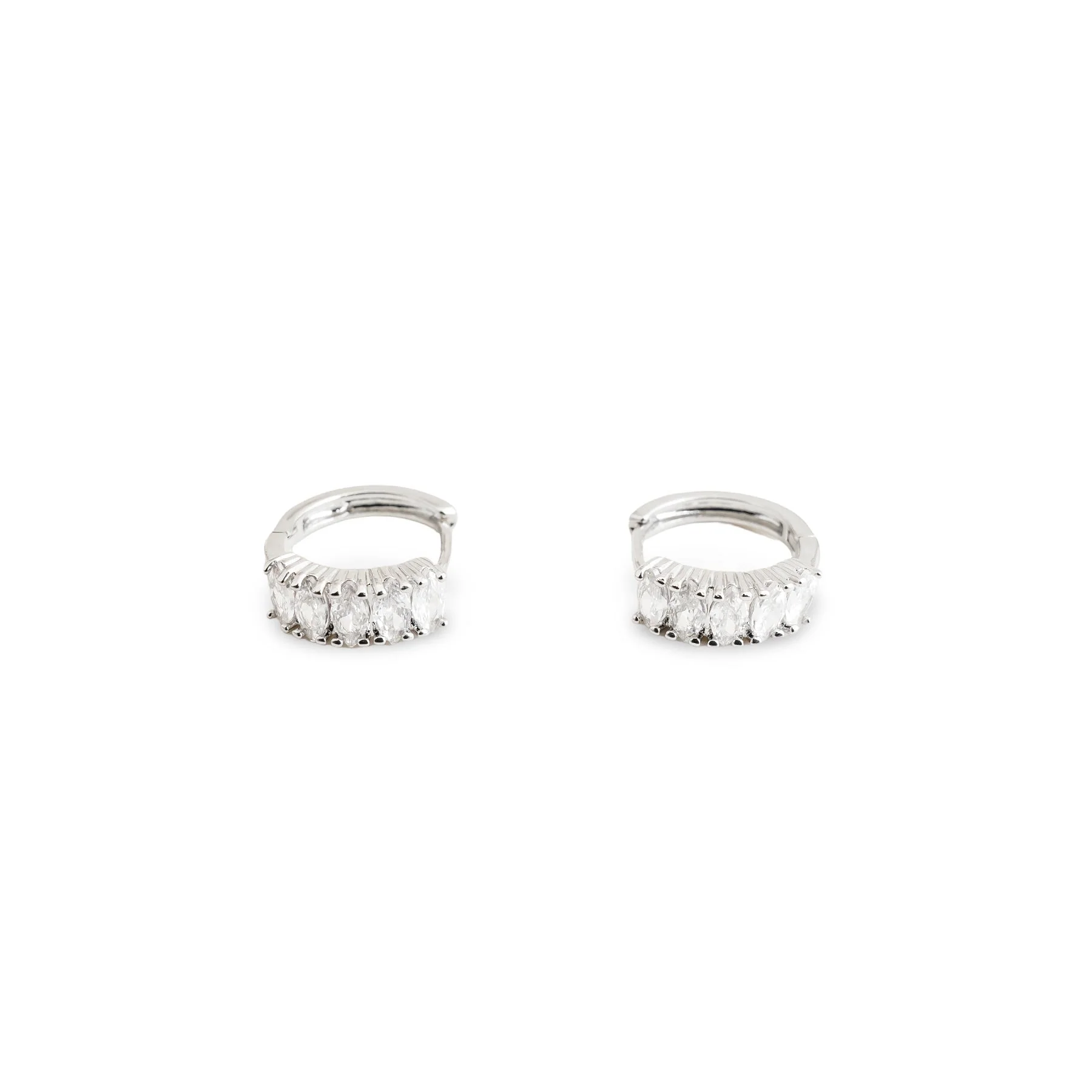 Earrings- J0546816