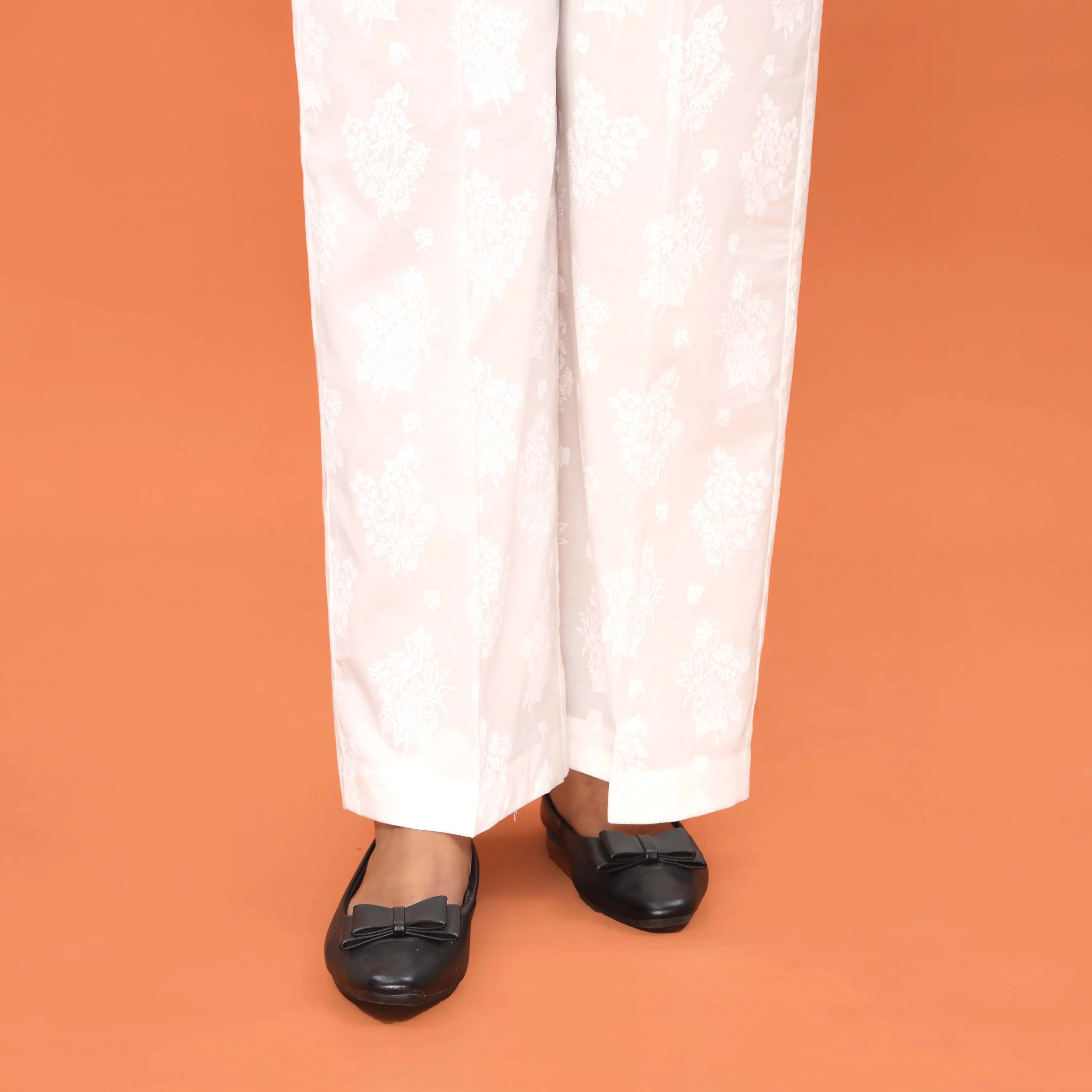 White Straight Fit Printed Trouser PL5017